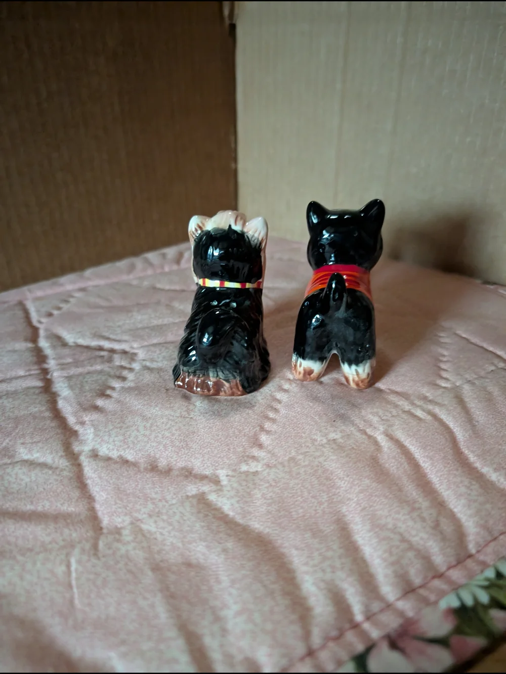 Ceramic Black and Tan Yorkie Salt and Pepper Shaker Set - Orange Sweater